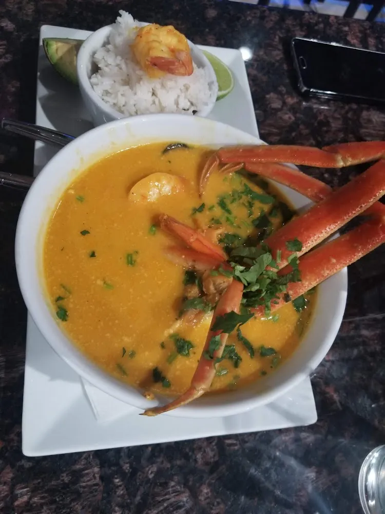 Sopa de Marisco Muy Buena