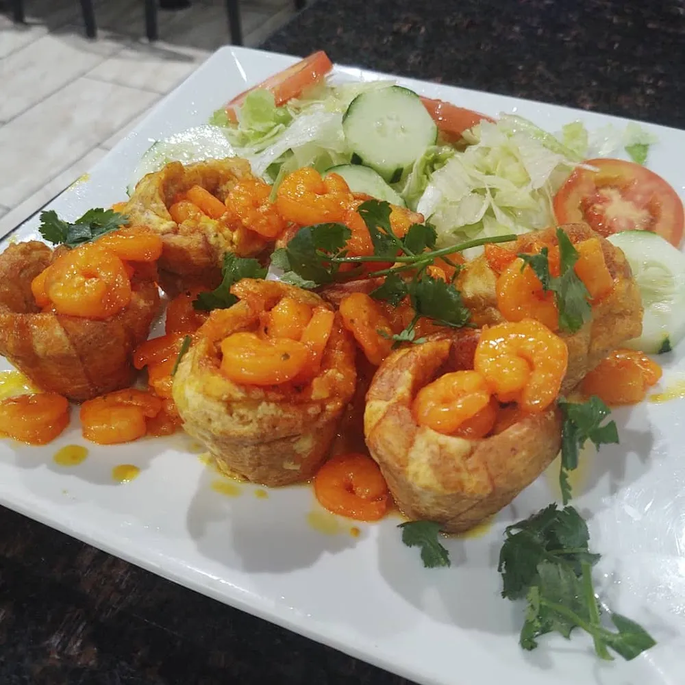 Tostones Rellenos de Camarones